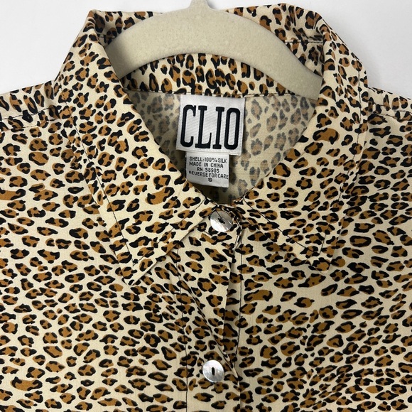 Vintage Clio Leopard Print 100% Silk Safari Utility Blouse Top Chest Pockets S/M - Picture 3 of 10